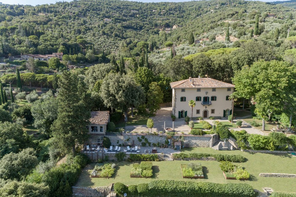 Villa Ugo - Accommodation in Tuscany