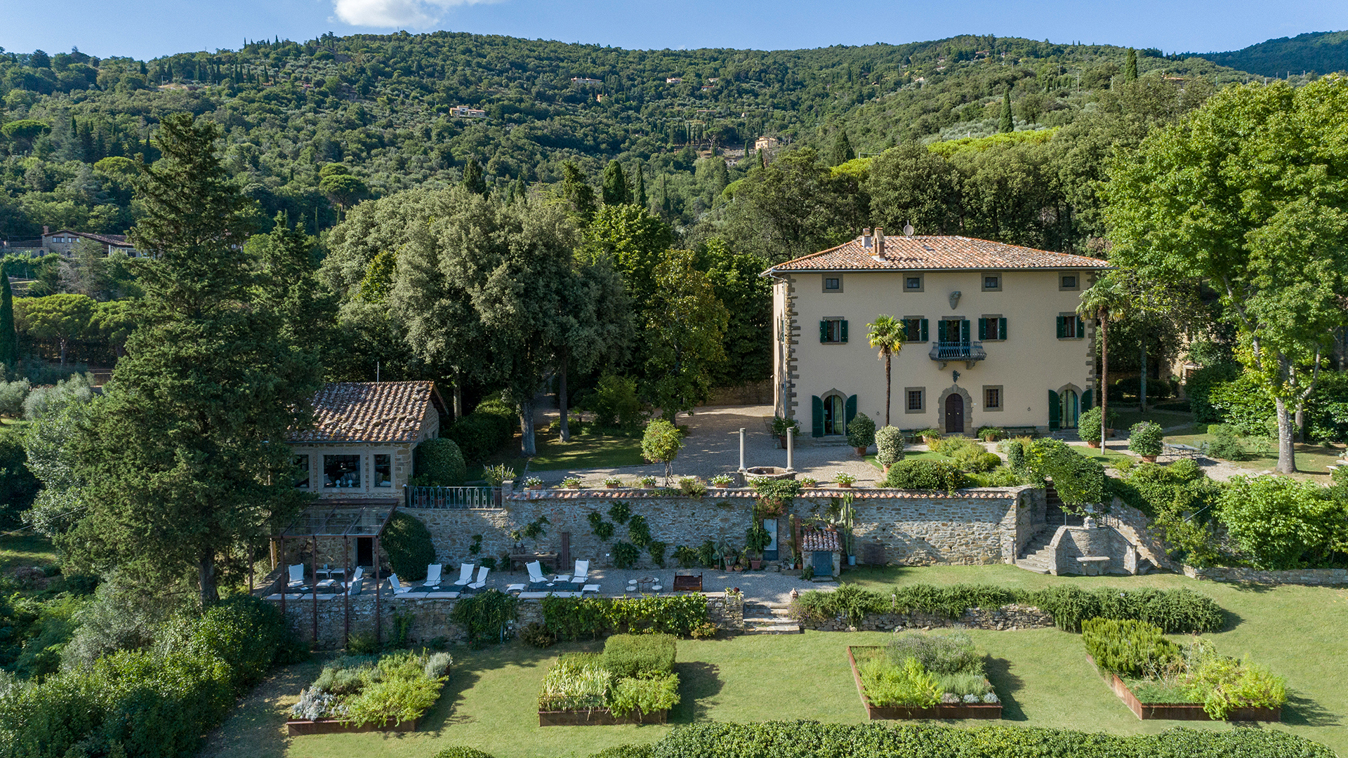 Villa Ugo - Accommodation in Tuscany